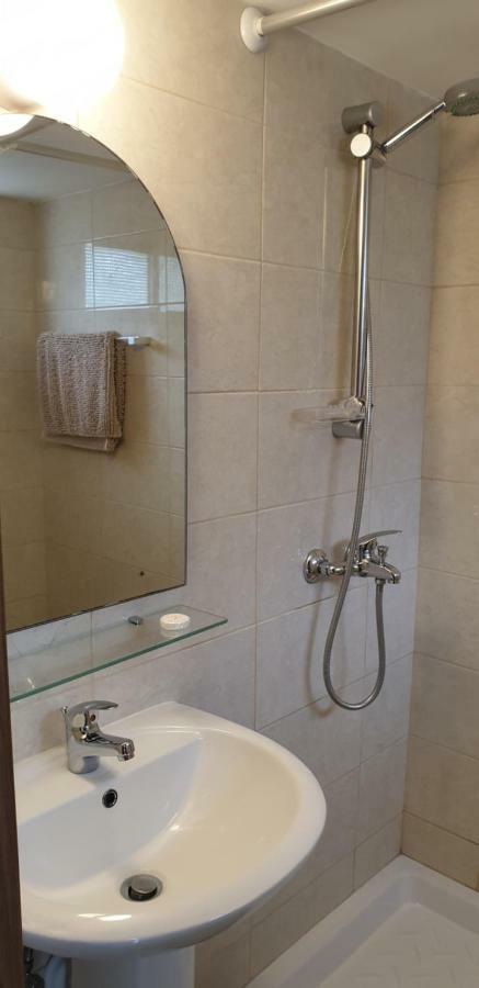 Emilia 10 Studio Polis Екстер'єр фото